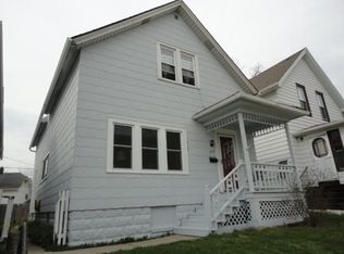619 E Potter Ave, Milwaukee, WI 53207