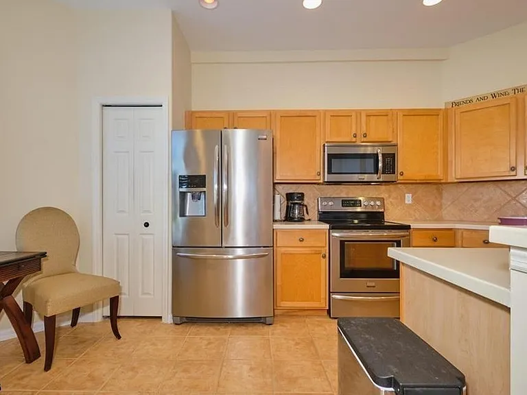16491 Millstone Cir #207 — Photo 15