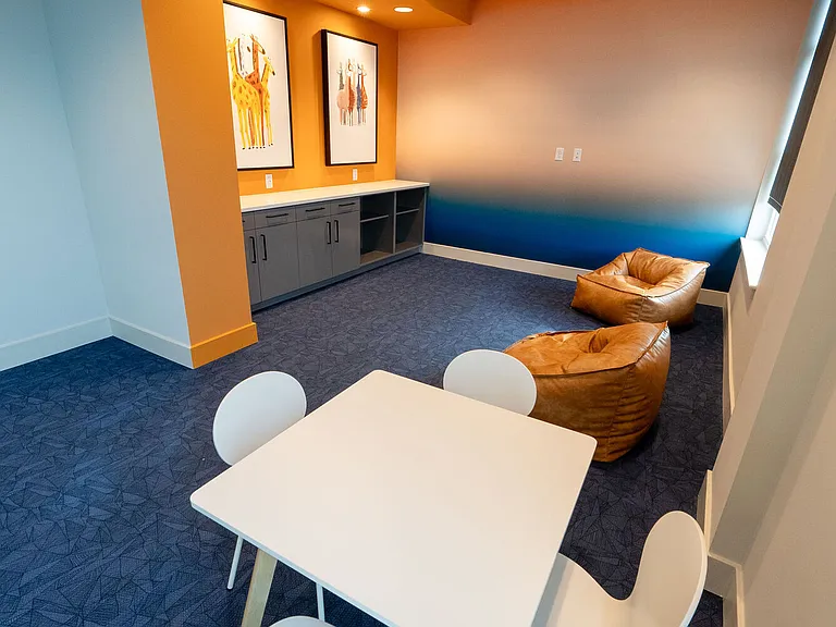James Run Apartments — Photo 25