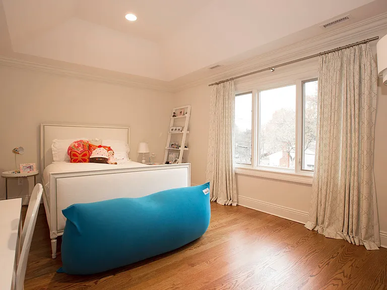 146 Palisade Ave — Photo 18