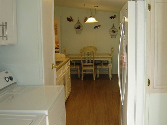 5th image of 435 Gulf Stream Dr
