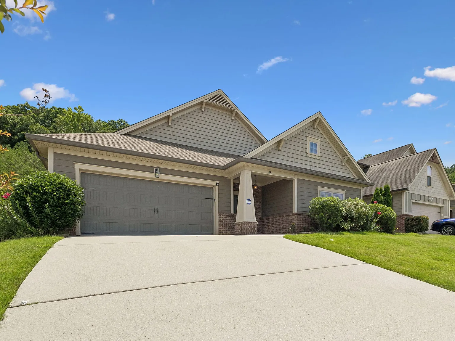 4 bed, 2267 sqft, $2,650 — Photo 3