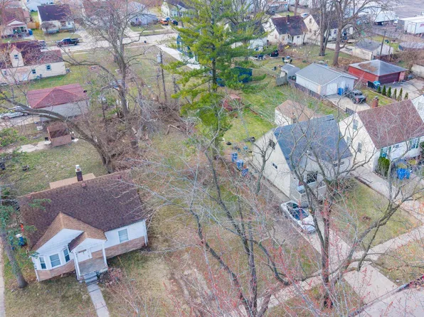 26115 Powers Ave, Dearborn Heights, MI 48125