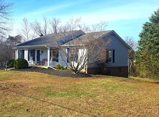 60 Cassie Dr, Falling Waters, WV 25419
