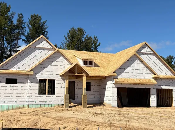 17974 Staples St NE, Ham Lake, MN 55304