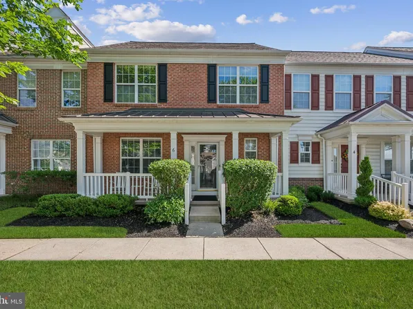 6 Matlack Dr, Voorhees, NJ 08043