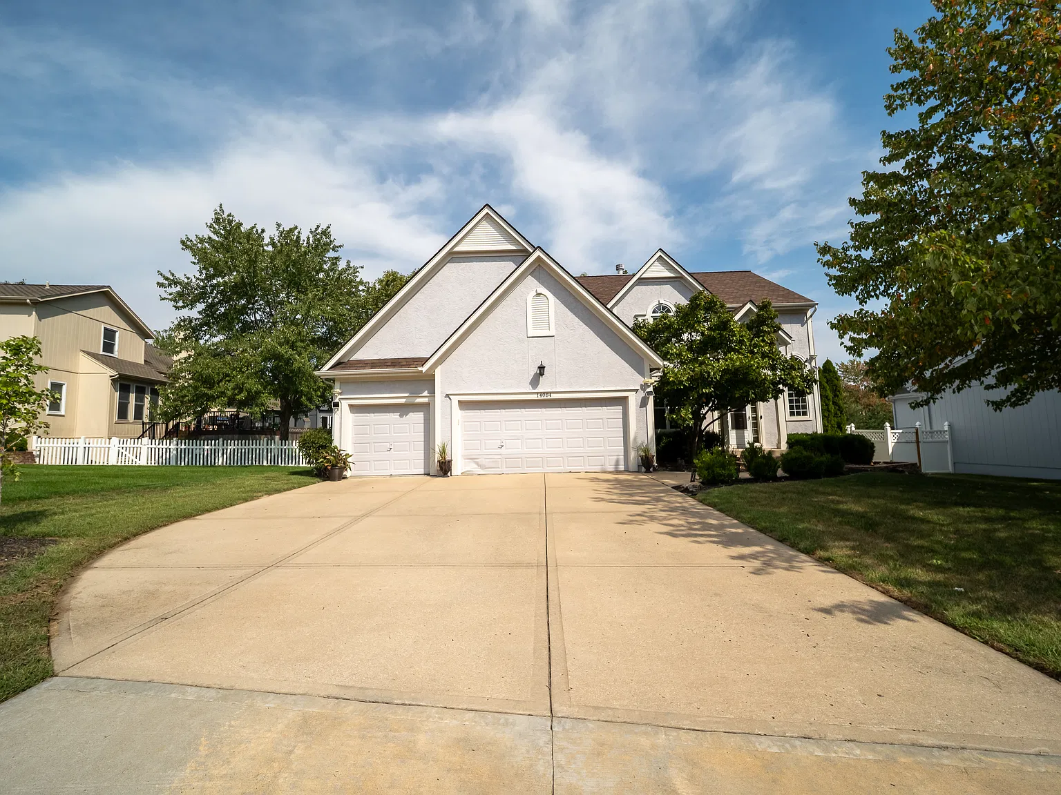 5 bed, 4.5 bath, 3007 sqft, $3,600 — Photo 1
