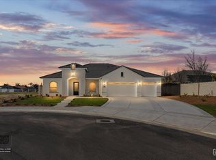 13507 Velma Pearl Way, Bakersfield, CA 93314