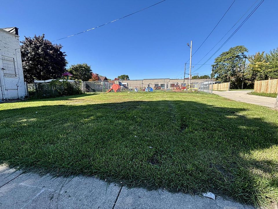 1st image of 1829 N 31ST STREET #1831
