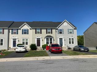 19 Ontario Dr, Falling Waters, WV 25419