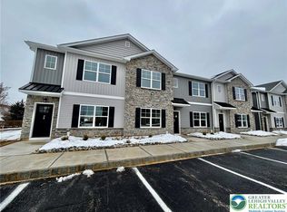 1411 Greenview Dr #20, Bethlehem, PA 18018