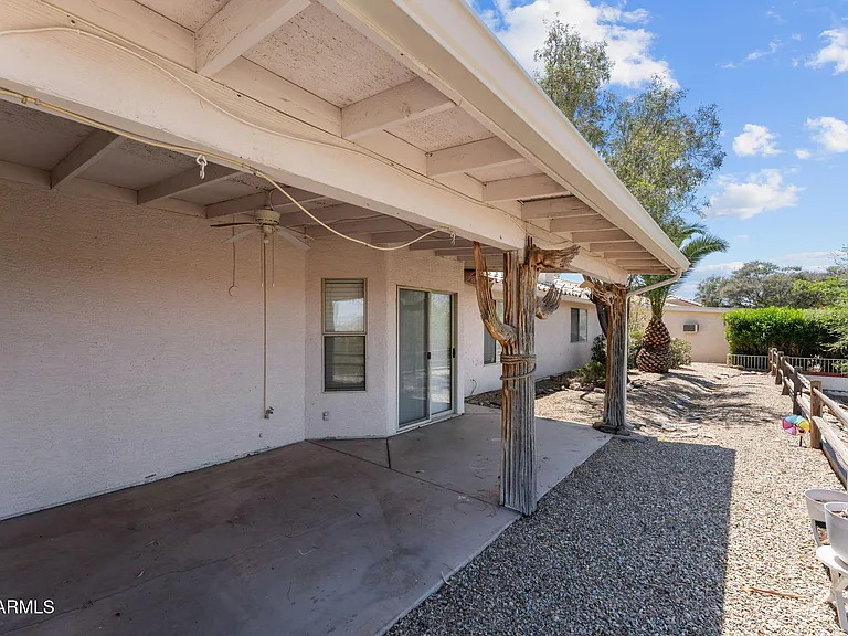 2110 W Terrace Dr — Photo 10