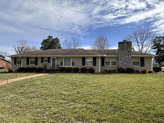 3rd image of 100 River Dr