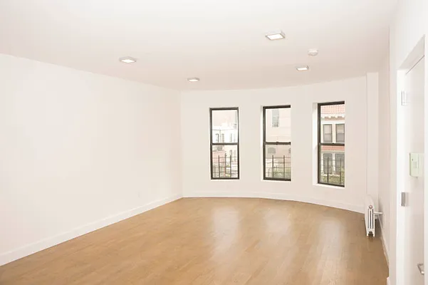 Rented by Fit Realty Services, Inc. | media 11