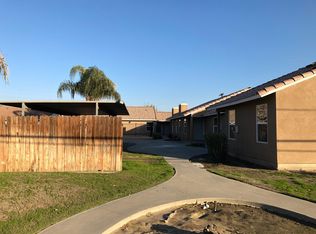 70 N 19th Ave APT E, Lemoore, CA 93245