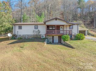 245 Ellington Hollow Dr, Marshall, NC 28753