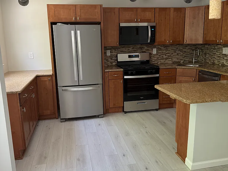 11746 Colman Rd #1 — Photo 6