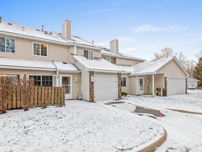 7026 19th St N APT 9, Oakdale, MN, 55128