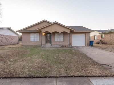 406 S 190th Ave E, Tulsa, OK, 74108