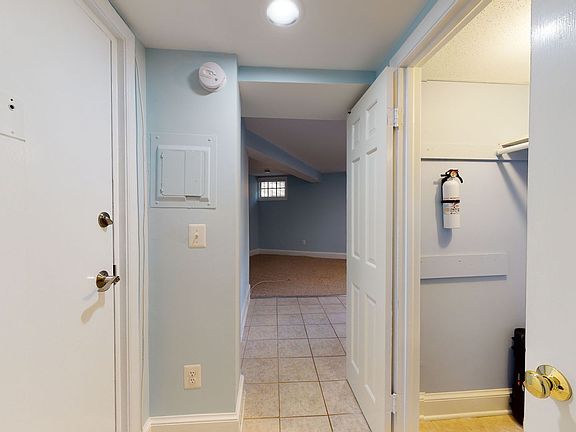 3rd image of 18 9th St NE APT 104