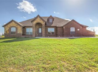 113 Remington Park Dr, Springtown, TX 76082