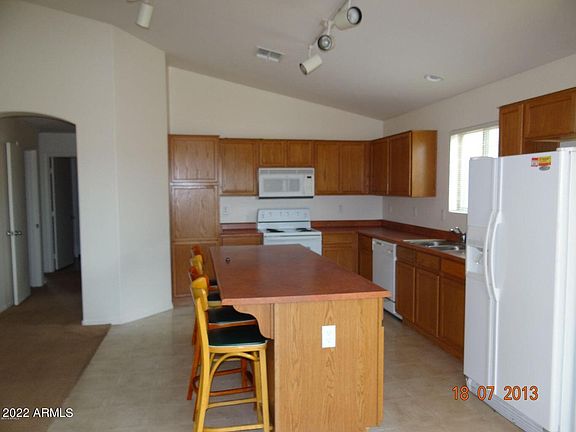 4th image of 12032 W Caribbean Ln