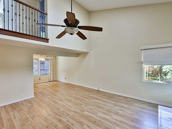 2nd image of 1033 Quail Hill Dr