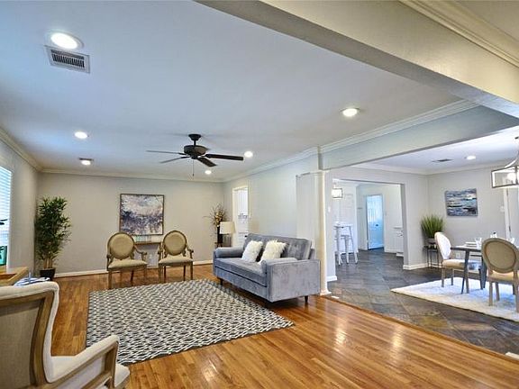 5th image of 5010 Briarbend Dr
