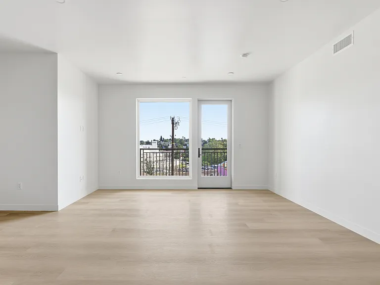 The Residences at Echo Park — Photo 39