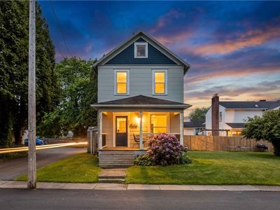 308 Spruce St, Grove City, PA, 16127
