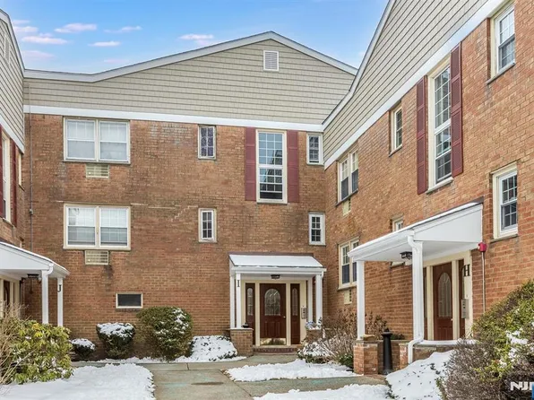 605 Grove St APT I12, Clifton, NJ 07013