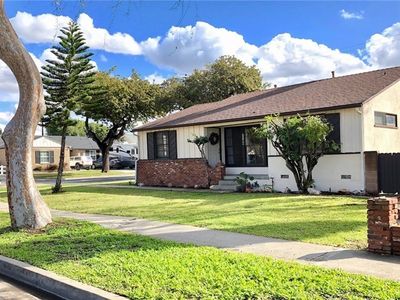 1100 W Oak Ave, Fullerton, CA, 92833