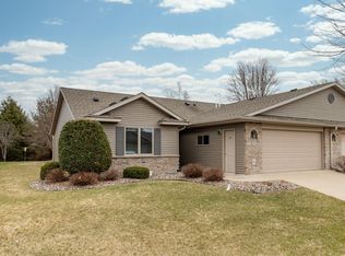 622 Southern Woods Cir SW, Rochester, MN 55902