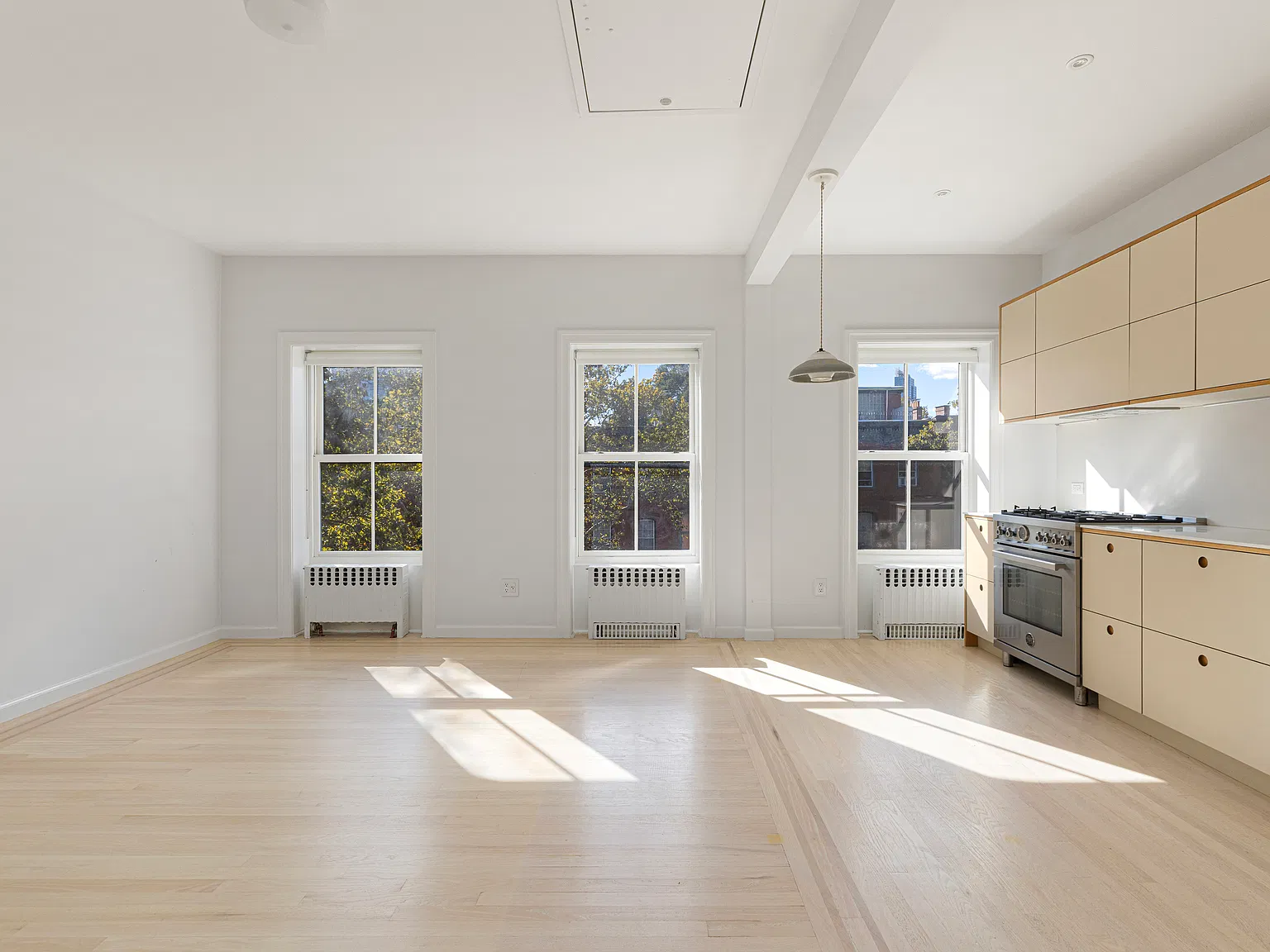 415 Clermont Avenue — Photo 3