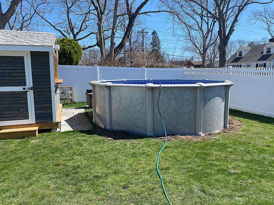 1 Pennsylvania Ave, Massapequa, NY 11758 Zillow