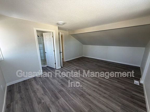 4th image of 1 Nugent St Unit B