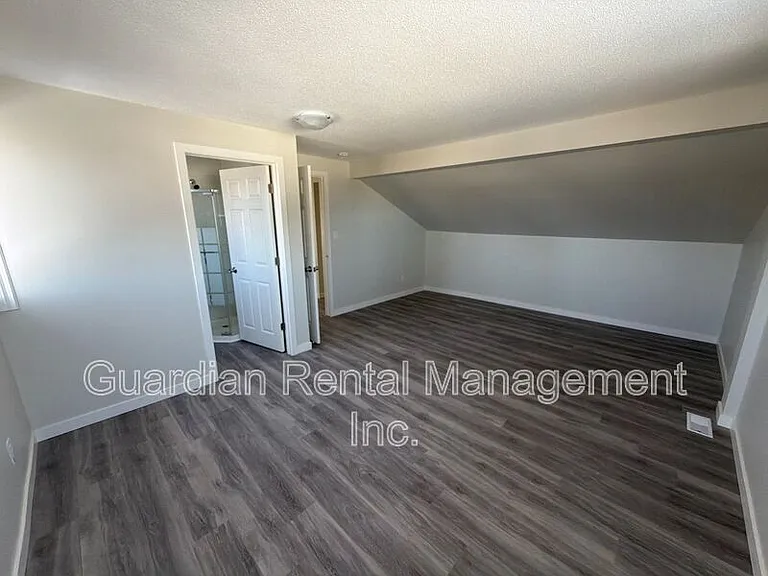 1 Nugent St #B — Photo 4