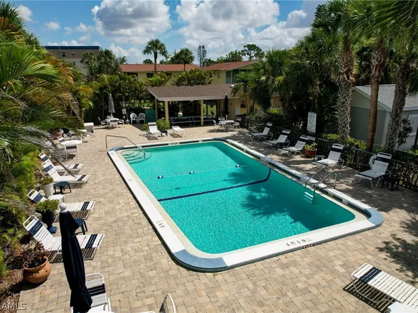 8141 Country Rd Unit 103, Fort Myers, FL 33919