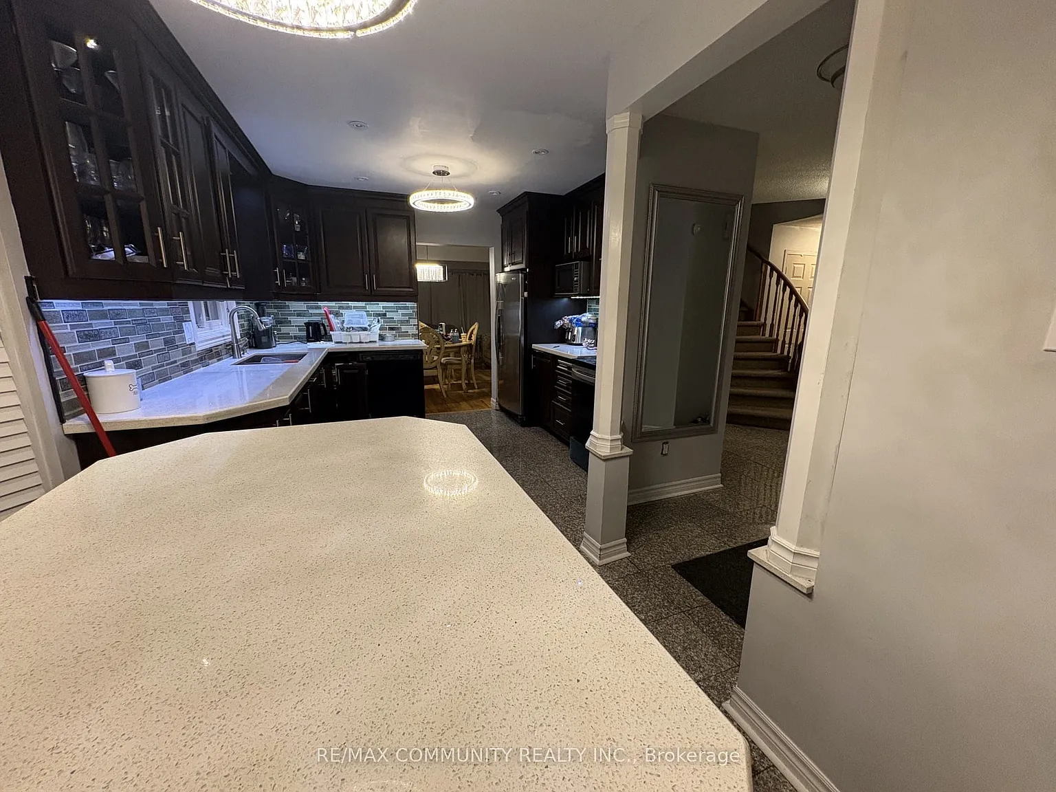 4 bed, $3,300 — Photo 2