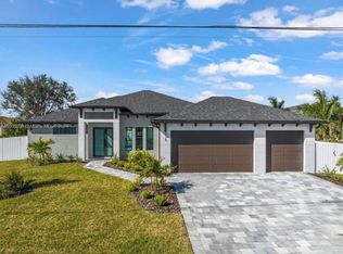 316 SW 14th Ave, Cape Coral, FL 33991