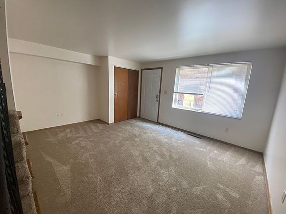 3rd image of 90 W 9th Ave APT 3