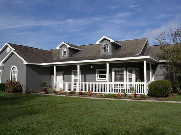 2nd image of 728 W Deer Lake Dr