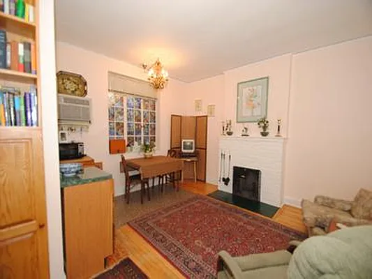 Sold by Buchbinder & Warren | media 19