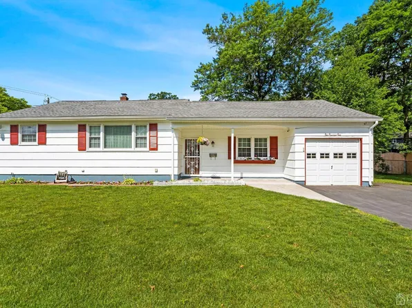 101 Meadow Ter #2201, South Plainfield, NJ 07080
