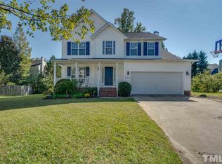 2213 Oak Stream Ln, Apex, NC 27523