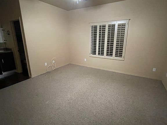 4th image of 6832 Steffers Ln