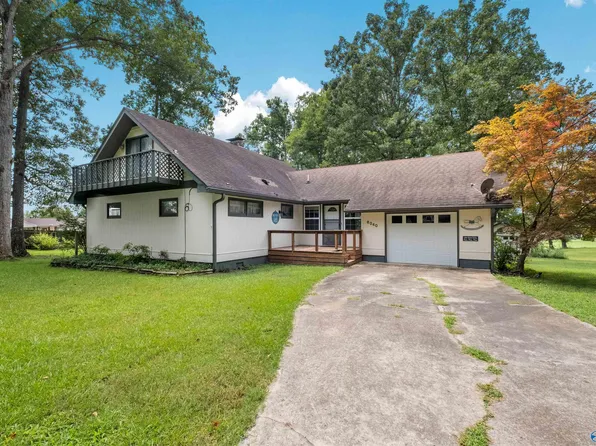 6040 Kelly St, Cedar Bluff, AL 35959