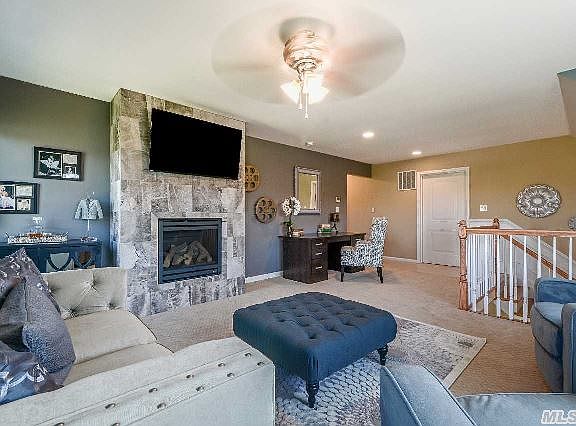 4th image of 171 Stoneleigh Dr #3501