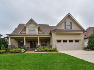 2006 Stratton Hills Ct, Greensboro, NC 27410