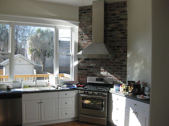 Shared kitchen fully stocked with kitchen ware